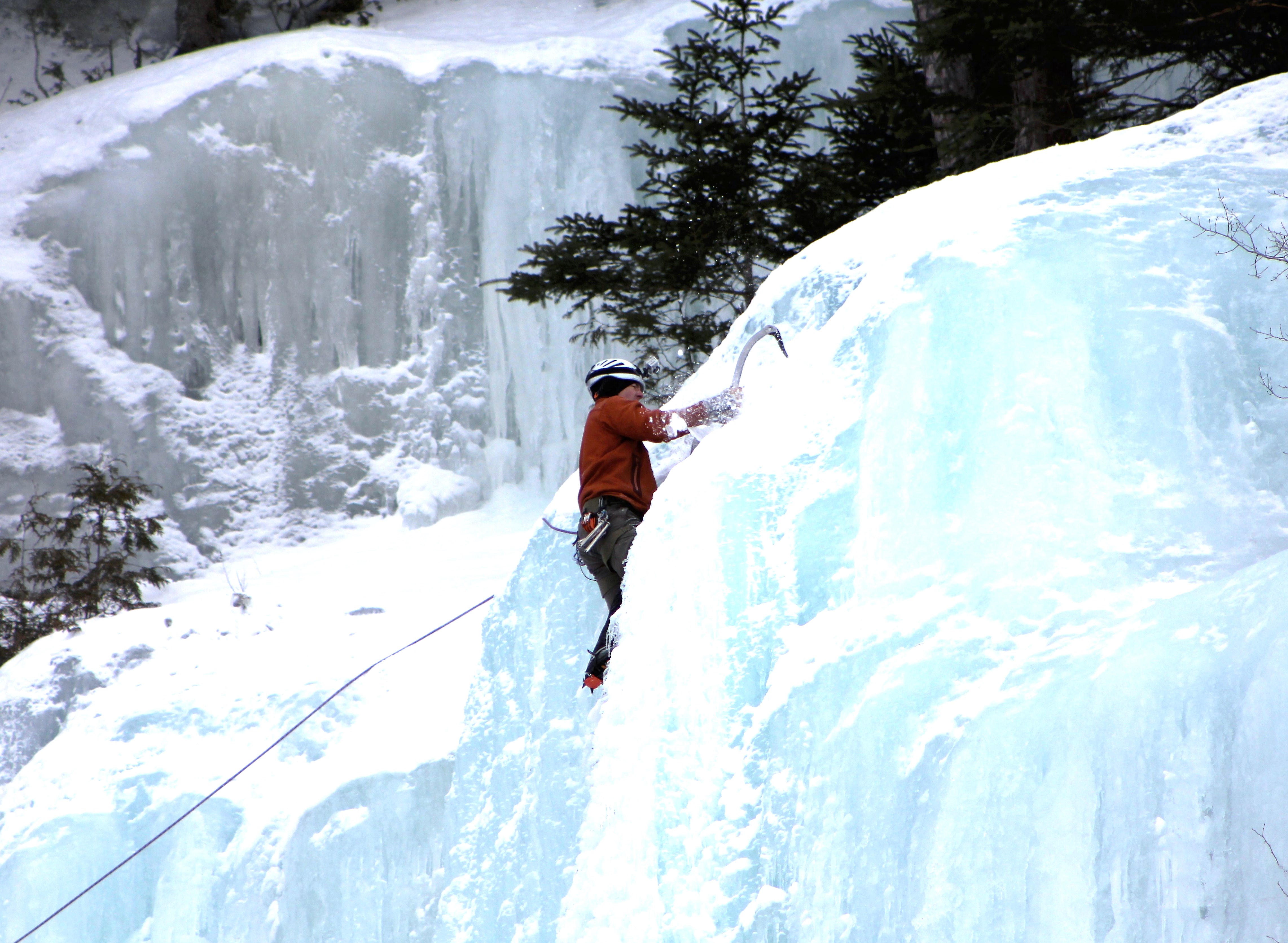 Ice climbing festival returns Bancroft this Week